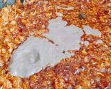 A picture of step 2 of Bún Bò Huế Tái Nạm.
