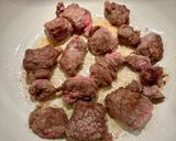 A picture of step 2 of Old-Fashioned Beef Stew.