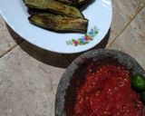 Foto langkah ke 12 dari resep Terong Bakar Sambal Tomat.