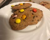 Foto del paso 7 de la receta: Galletas con virutas de chocolate y lacasitos thermomix 🍪
