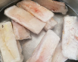 Foto del paso 2 de la receta: Emblanco de pescadilla