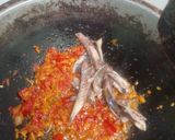 Foto langkah ke 4 dari resep Tumis Ikan Pedas.