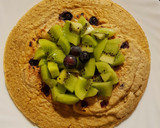 Foto del paso 3 de la receta: Tortilla o panqueque de avena fit con arándanos 😍