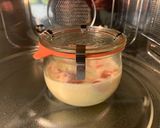 Foto del passaggio 6 della ricetta Torta alle fragole in Vasocottura