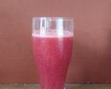 A picture of step 3 of Watermelon  Lemonade.