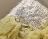 Mogyorókrémes derelye, mogyoró bundában, édes sajtkrémre fektetve (vegán) recept fázis 2 fotója