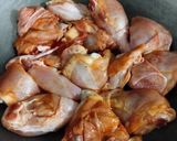 Foto langkah ke 1 dari resep Ayam Goreng.