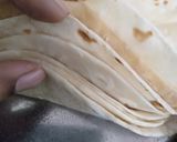 A picture of step 5 of Street style Eggroll.