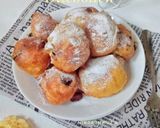 Foto langkah ke 5 dari resep Oliebollen(Dutch Beignet).