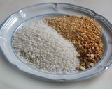 A picture of step 3 of Arisi uppuma (rice uppuma).