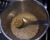 A picture of step 3 of Mushroom masala.