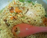 صورة لخطوة 6 من وصفة اندومي 4