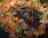 Foto langkah ke 3 dari resep Kwetiaw Penang Daging Sapi.