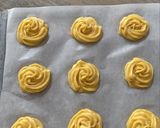 Foto langkah ke 4 dari resep Kue Sus.