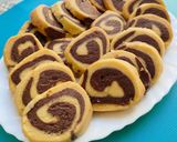 A picture of step 10 of Pinwheel Cookies 😍😍.