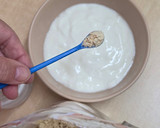 Foto del paso 3 de la receta: Smoothie bowl salado con hongo adaptógeno Melena de león 🦁en yogur enriquecido y con rabanitos
