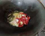 Foto langkah ke 2 dari resep Tumis jagung pare.