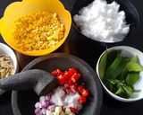 Foto langkah ke 1 dari resep Botok Teri Jagung (tanpa bungkus).