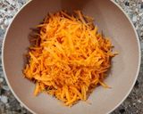 Foto del paso 1 de la receta: 🍞🥕Pan de zanahoria express sin harinas refinadas 🥕🍞al microondas 😉listo en 10'