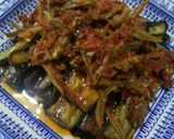 Foto langkah ke 4 dari resep Terong goreng siram sambal ikan teri.