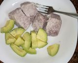 A picture of step 2 of Boiled arrowroot and avocado hustlers bf#authormarathon.