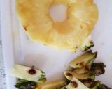 A picture of step 3 of Honey Brandy Pineapple 😀.