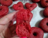 A picture of step 5 of Red Velvet Donuts#valentinedishcontest.