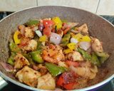 A picture of step 10 of Stir Fry Pepper Chicken.