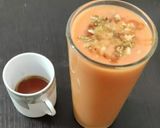 A picture of step 3 of Papaya milkshake.