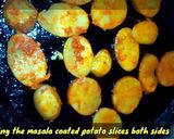 A picture of step 4 of Potato Tawa Masala Fry.