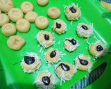 Foto langkah ke 2 dari resep 1 Adonan Kue Kering untuk Aneka Variasi | Kastengel dan Thumbprint cookies.