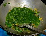 A picture of step 6 of Restaurant-Style Lehsuni Palak.