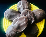 Foto del paso 4 de la receta: Colaciones de dulce de leche con baño de chocolate