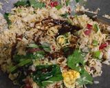 Foto langkah ke 4 dari resep Nasi Goreng Mawut (Magelangan).