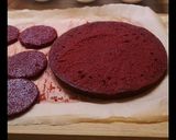 Áfonyás mousse tükörglazúrral és cukorkosárral Picipiros Konyhájából recept fázis 4 fotója