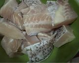 Foto langkah ke 1 dari resep Gurame Goreng Tepung Saus Asam Manis.