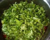 A picture of step 5 of Palak Qeemah.