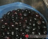 A picture of step 3 of Haraktes Kalamata Olives.