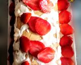 A picture of step 4 of Swiss Roll Cake.
