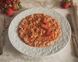 Foto del passaggio 14 della ricetta Risotto con le fragole e pomodorini pachino al timo