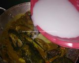 Foto langkah ke 7 dari resep Kari Lele Daun Kemangi.