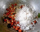 A picture of step 4 of Coconut rice.