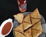 A picture of step 2 of United king style qeema samosa.