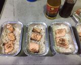 Foto langkah ke 6 dari resep Salmon Mentai Shirataki dan Nasi.