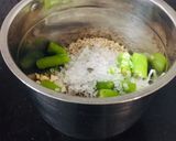 લીલી ચટણી(Green Chutney recipe in gujarati) રેસીપી સ્ટેપ2ફોટો