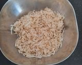 A picture of step 1 of Shahi phirni.