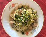 Foto langkah ke 3 dari resep Indomie Baso Daun Kelor.