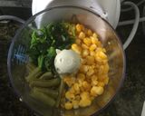 Foto langkah ke 1 dari resep Mpasi Jagung Buncis Bayem Kaldu Ayam Kampung 7 bulan.
