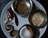 A picture of step 1 of Kuruma for Parotta.