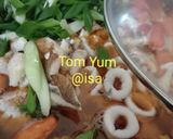 Foto langkah ke 4 dari resep #95 Tom Yum.